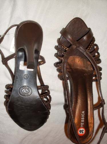 CALÇADOS MISTO - 100 PARES DE CALÇADOS FEMININO E INFANTIL - BOA QUALIDADE  - Alternativa Moda Atacado de Roupas Usadas